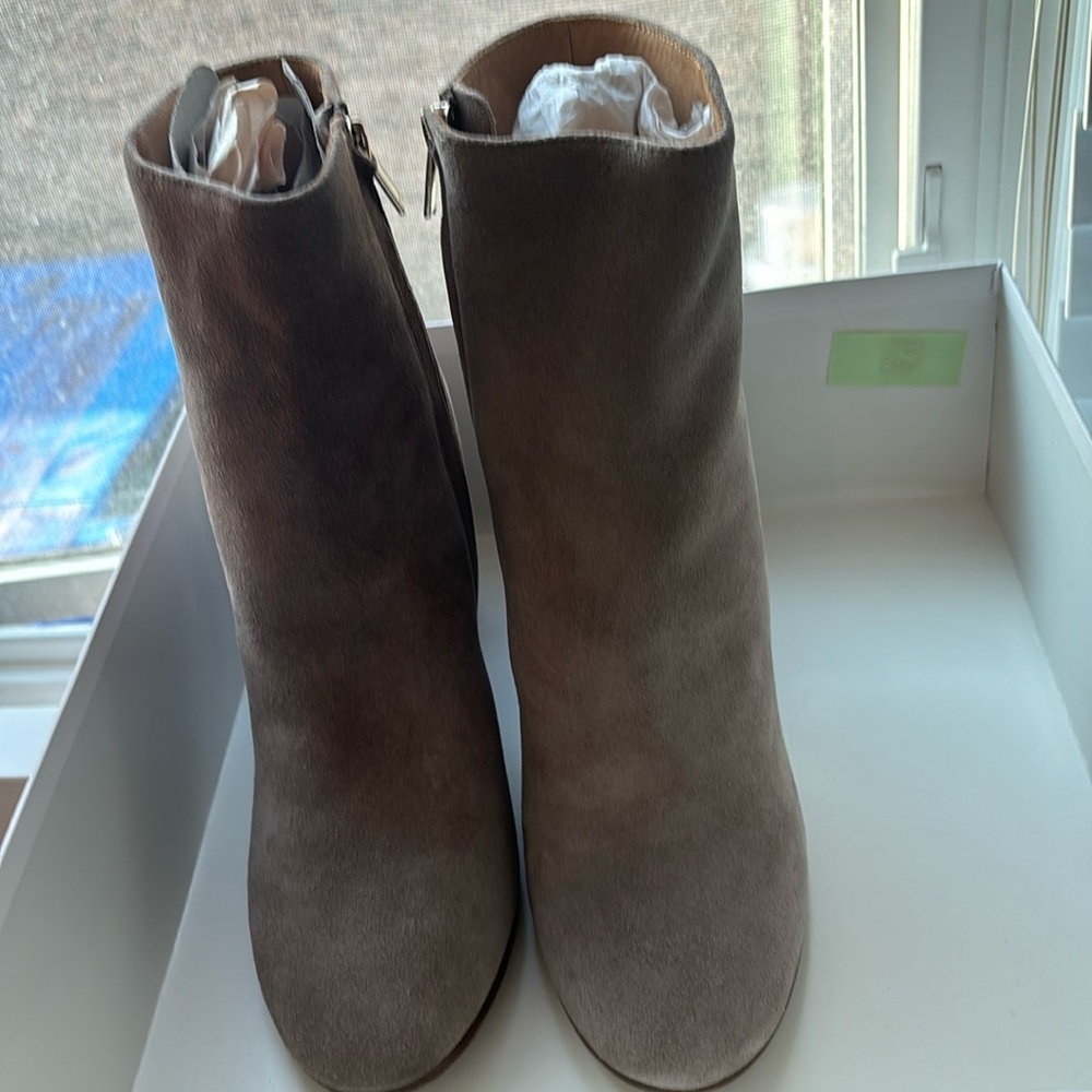 Joie Lara Cement Suede Booties Size 40 (US 9.5)
